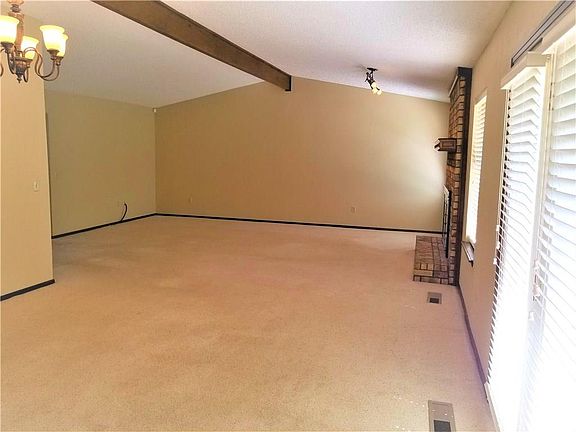 5th image of 11805 Shroyer Dr