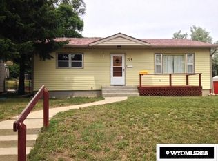 224 Sunset Ave, Buffalo, WY 82834
