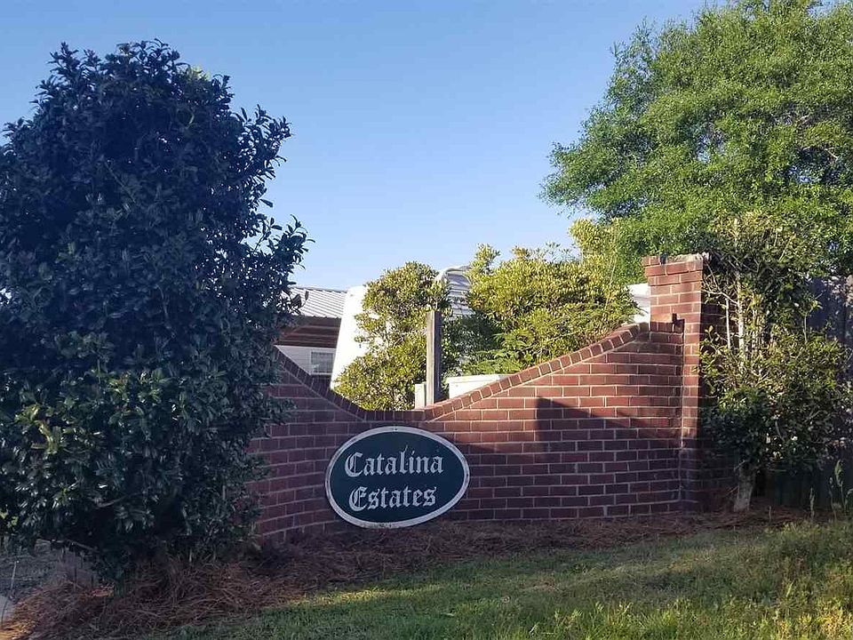 1st image of 182 Kathryn Dr
