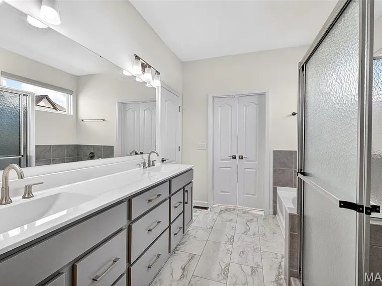207 Kerry Downs Dr — Photo 19