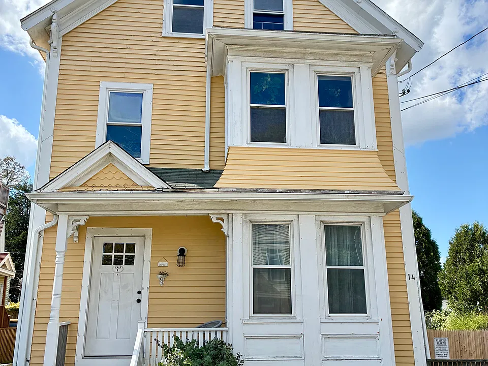 14 Centennial Ave #3