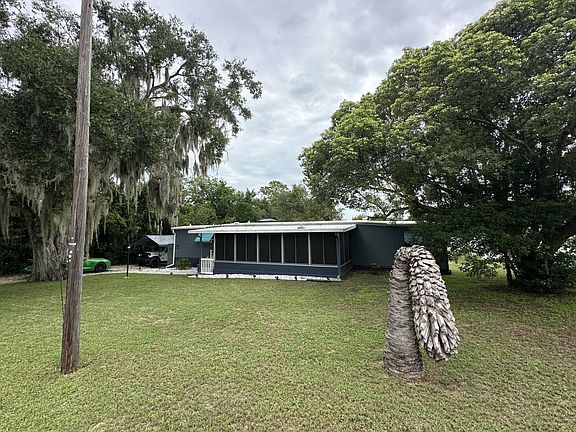 2nd image of 5101 Eagles Nest Rd #35