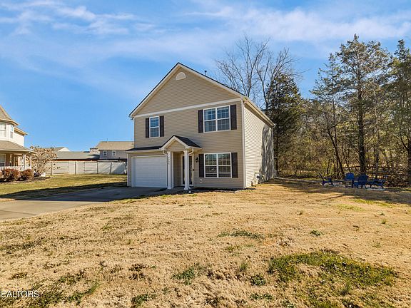 3rd image of 7200 Ponds Inlet Ln