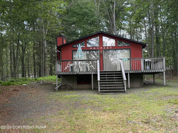 1213 Penn Ct, Pocono Lake, PA 18347
