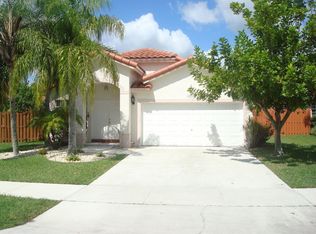 14713 Vista Luna Dr, Fort Lauderdale, FL 33325