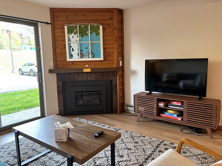 2025 Walton Creek Rd #403 — Photo 5