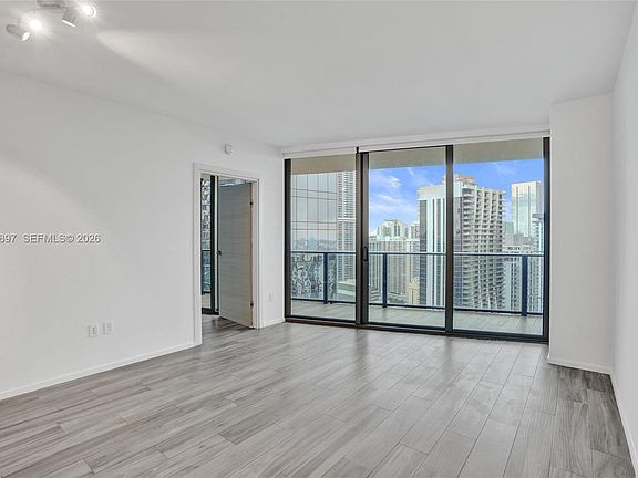 5th image of 801 S Miami Ave Unit 3903