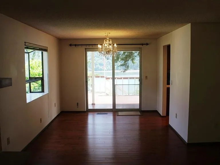 7335 Navajo Trl NE — Photo 6
