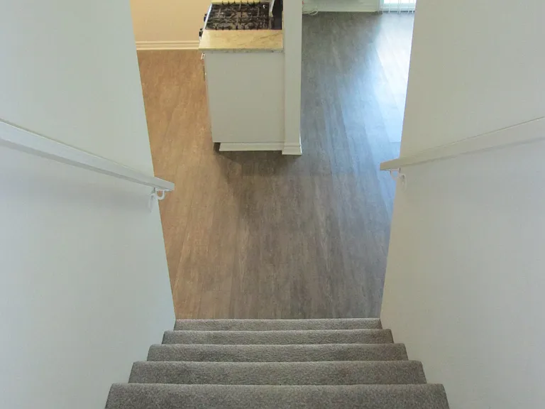 Brentwood/Suntree East Apartments — Photo 95