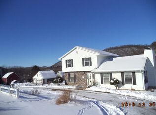 E4378 Dodson Hollow Rd, Chaseburg, WI 54621
