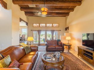 10 Gallina Rd, Santa Fe, NM 87508