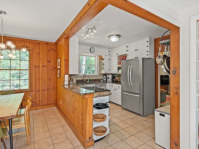 321 Milledge Hts — Photo 18