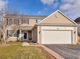 1842 Cambridge Ln, Montgomery, IL 60538