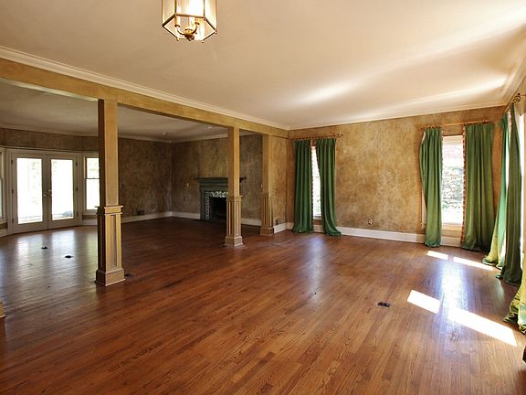3rd image of 522 Audubon Dr