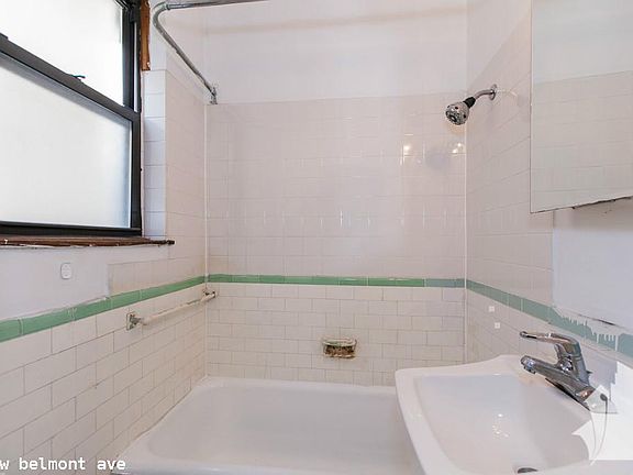 2nd image of 505 W Belmont Ave #316