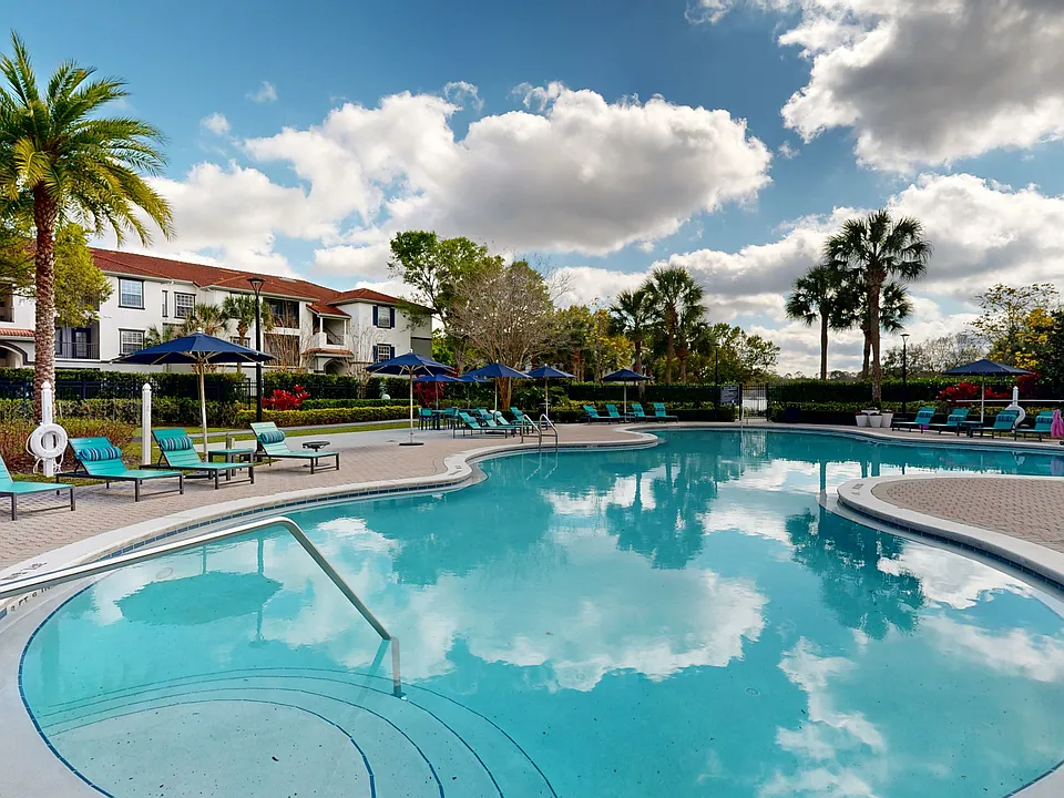 Harbortown Apartments