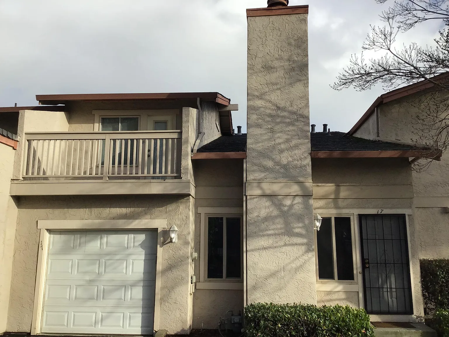 2 bed, 2.5 bath, 1360 sqft, $3,695 — Photo 1