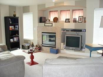 5th image of 766 SE 56th Ave