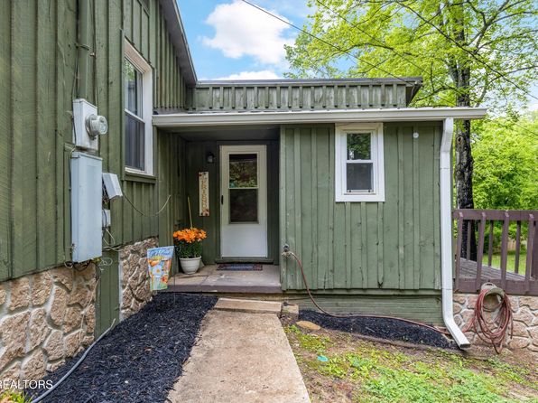 2724 Tipton Station Rd, Knoxville, TN 37920