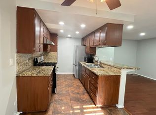 6207 Randi Ave, Woodland Hills, CA 91367