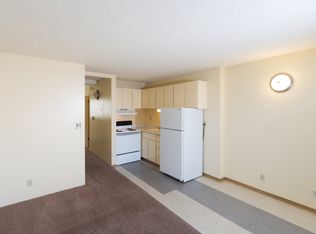 4130 11th Ave NE #2002, Seattle, WA 98105