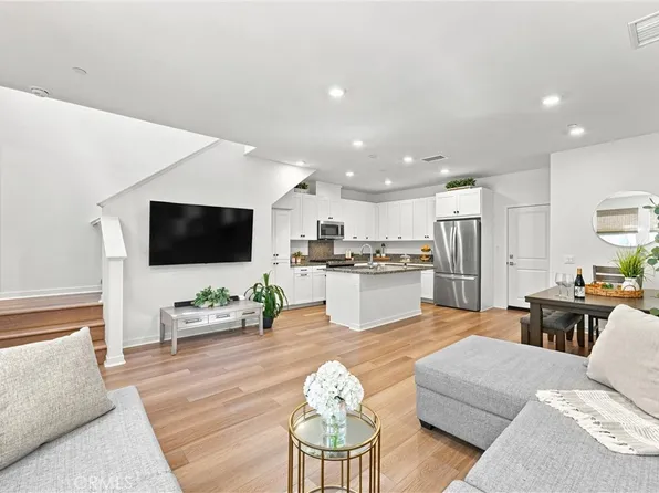 3945 Lavine Way #105, Corona, CA 92883