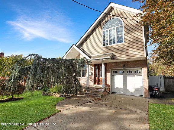 2nd image of 776 Craig Ave