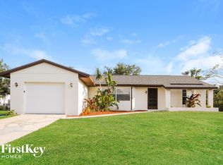 27237 Washington St, Punta Gorda, FL 33983