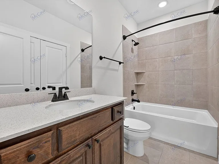 8728 Ice House Dr — Photo 20