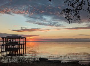 284 Lake Shore Ln, Pt, TX 75472