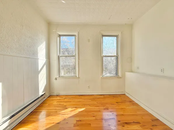 306 Troutman Street image 6 of 8