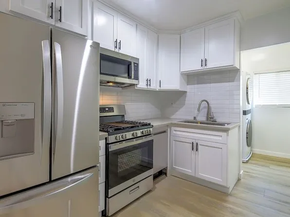 7323 Valmont St #3, Tujunga, CA 91042