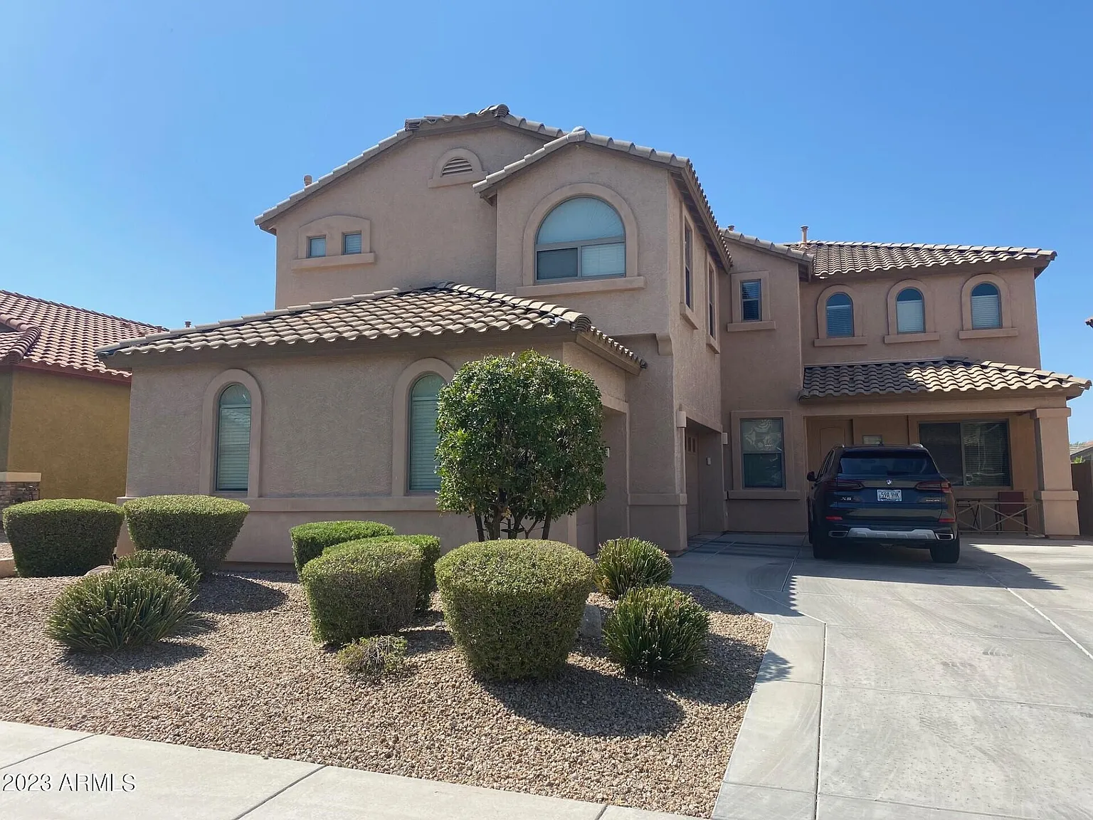 5 bed, 3.0 bath, 2995 sqft, $3,650 — Photo 4