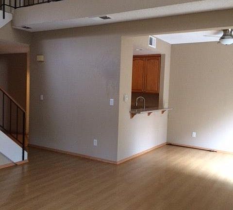 2nd image of 1269 Crestpoint Dr