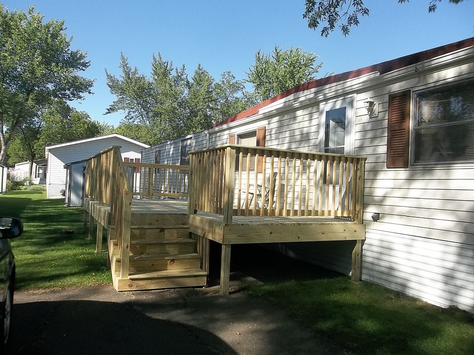 1st image of 2421 Amberjack Ln