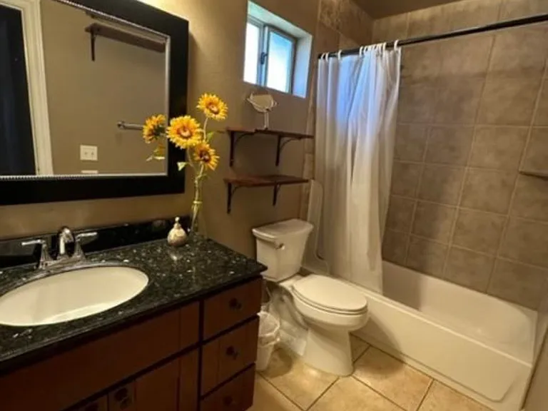 237 Rachael Pl — Photo 2