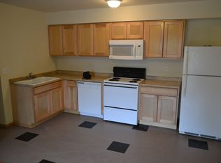 223 SE 127th Ave APT 6, Portland, OR 97233