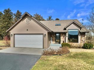 W8880 State Highway 18, Cambridge, WI 53523