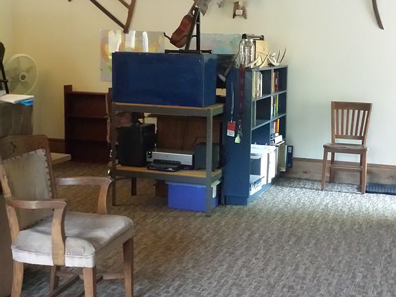 3rd image of 14964 Dillingham Ave