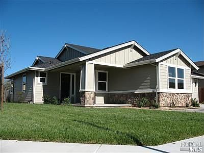 2nd image of 135 Haehl Creek Dr
