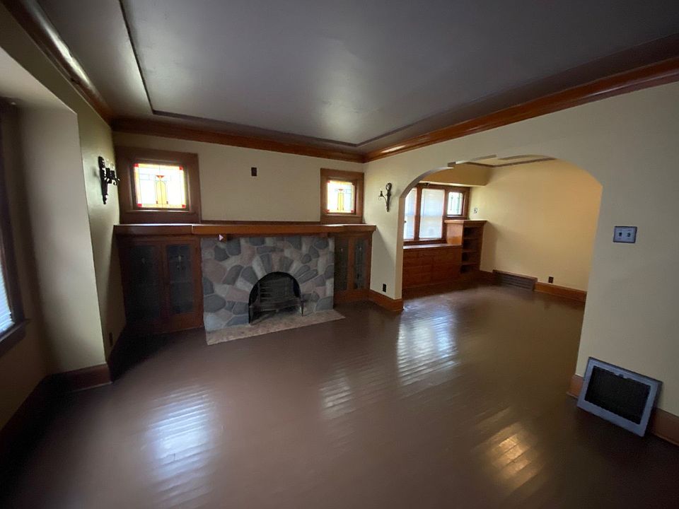 1st image of 4057 N 17th St