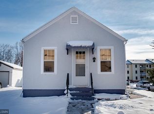 306 E 6th St, Chaska, MN 55318