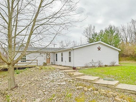 5th image of 935 Township Road 129 S