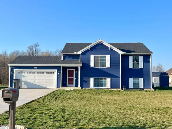 26521 Gaited Horse Trl, South Bend, IN 46619