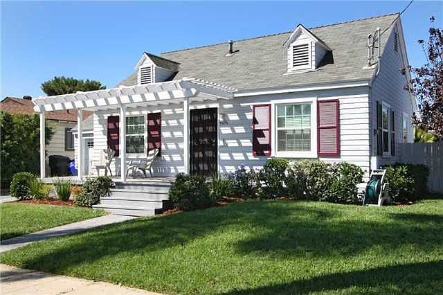 1st image of 4696 Altadena Ave