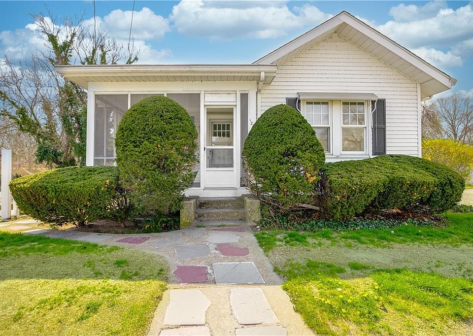 1241 Greenwich Ave, Warwick, RI 02886 Zillow