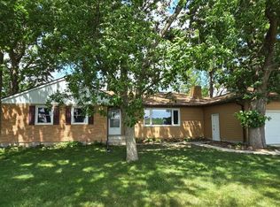 1713 S Shore Dr, Albert Lea, MN 56007