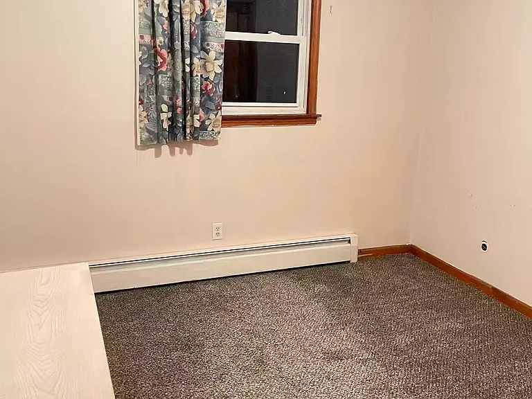 136 Sunshine Dr — Photo 8