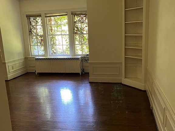 3rd image of 33 Hodge Ave #1R