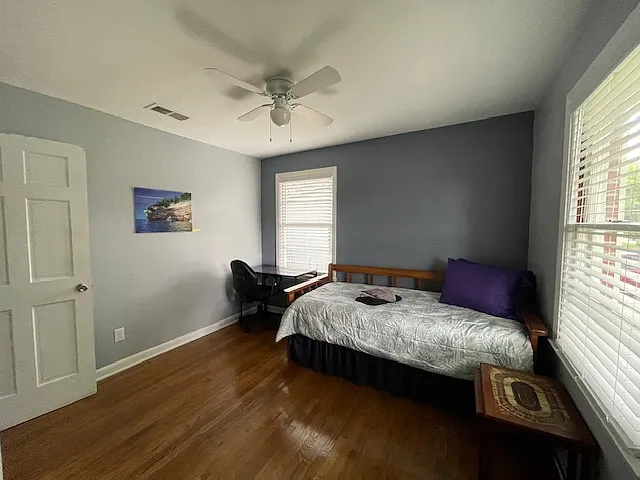 4131 Aldington Dr — Photo 15